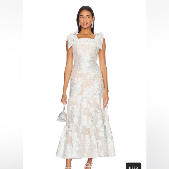 REVOLVE Dresses & Skirts - REVOLVE Lizbeth Gown in Ivory
ELLIATT